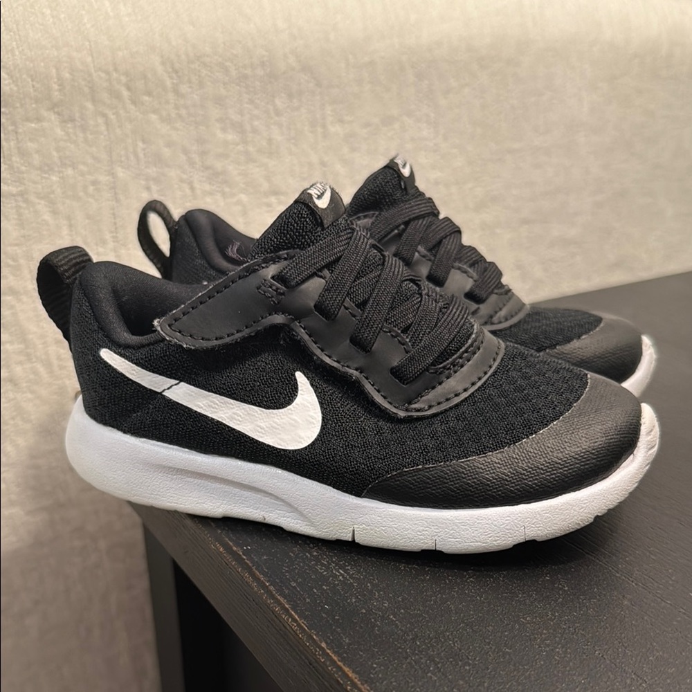 Nike Kids Tajun Black Sneakers - 8C